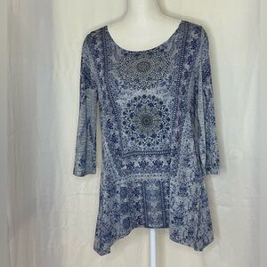 Blue Medallion Scoop Neck Tunic Top